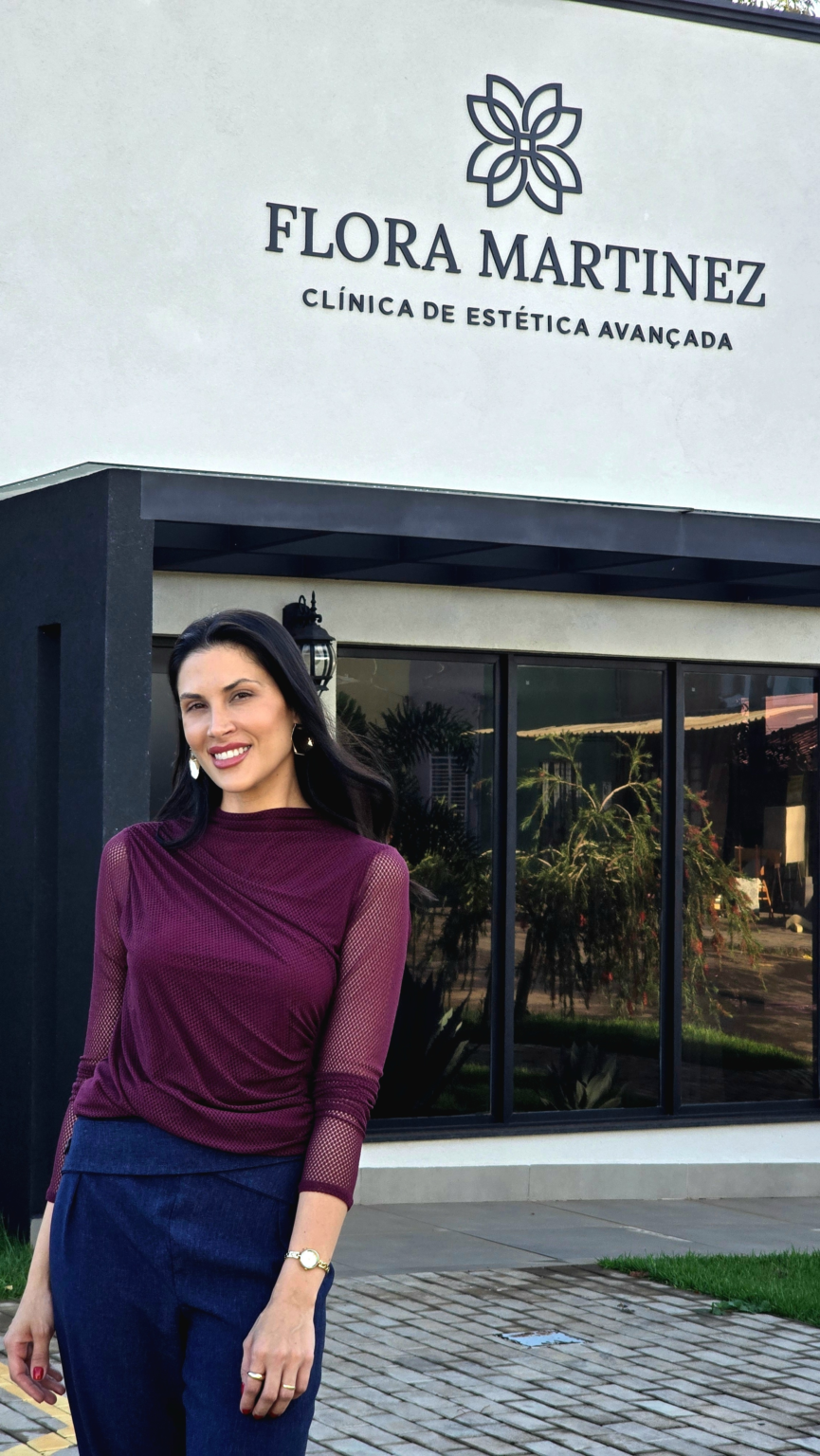 Dra Flora na clinica